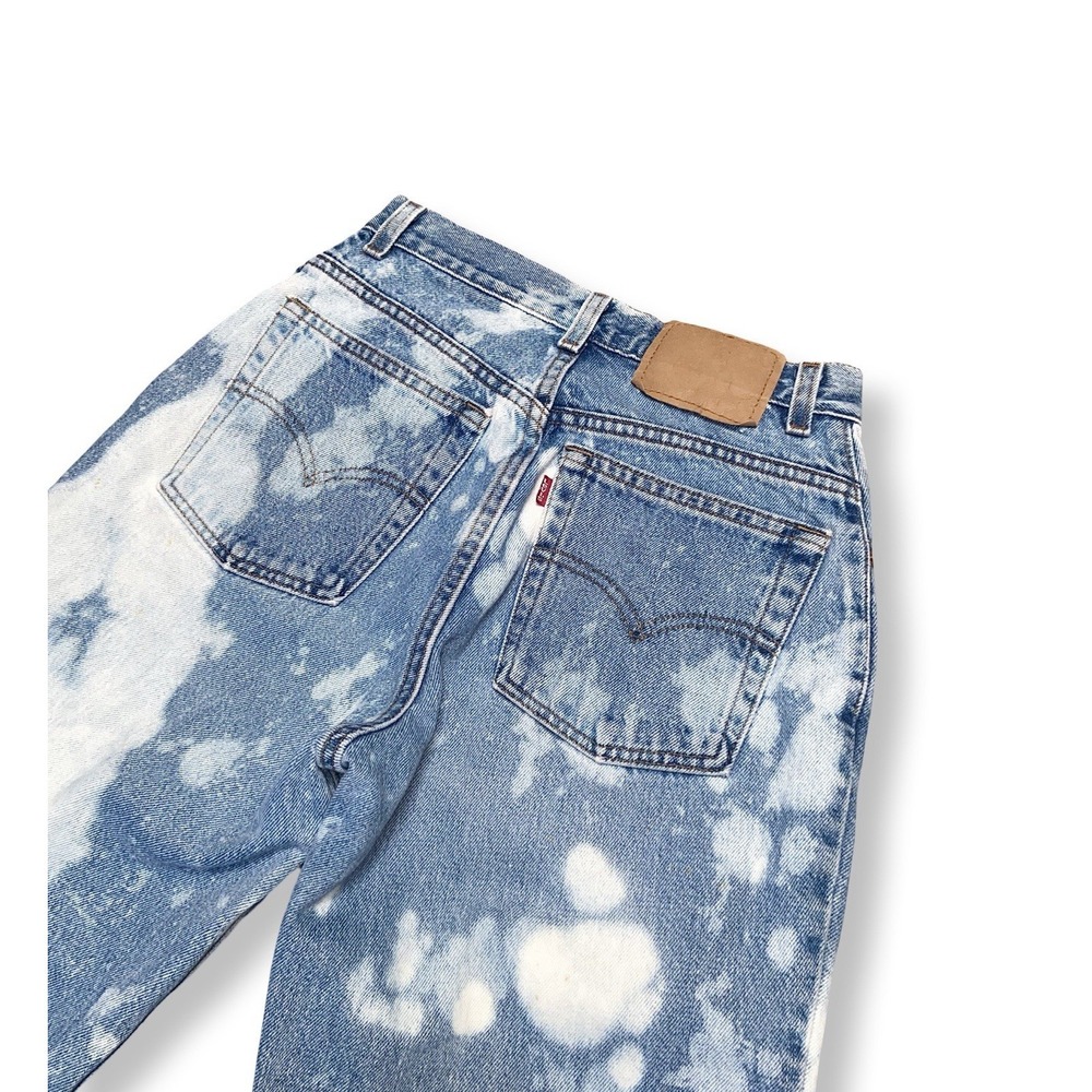 Vintage Levi's Women's Mom Jeans Tapered Size 27x30 Denim Custom Bleach Wash - Picture 13 of 16